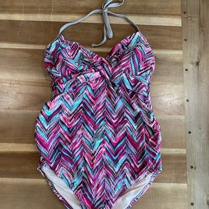 Ingrid and Isabel maternity one piece swimsuit in excellent condition